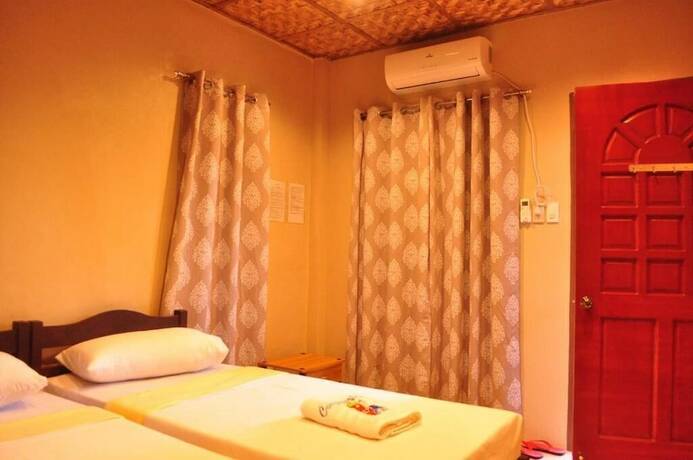 Imagen de la habitación del Hotel Ceazar's Place. Foto 15