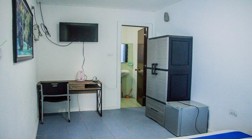 Imagen de la habitación del Hotel Cebu Golf Course. Foto 22