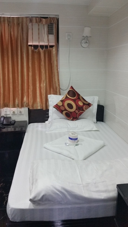 Imagen de la habitación del Hotel Cebu Inn. Foto 9