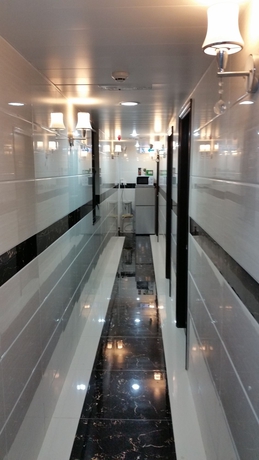 Imagen de los interiores del Hotel Cebu Inn. Foto 14
