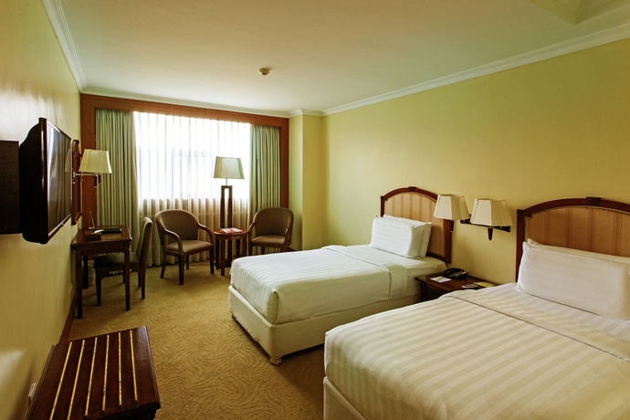 Imagen de la habitación del Hotel Cebu Parklane International. Foto 3