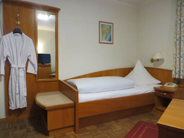 Imagen de la habitación del Hotel Cebulj. Foto 3