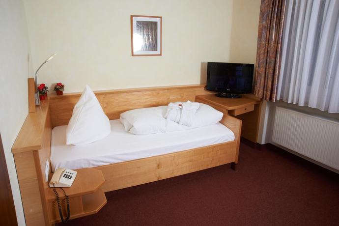 Imagen de la habitación del Hotel Cebulj. Foto 4