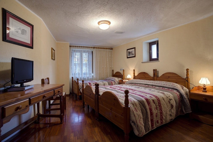 Imagen de la habitación del Hotel Cecchin. Foto 10