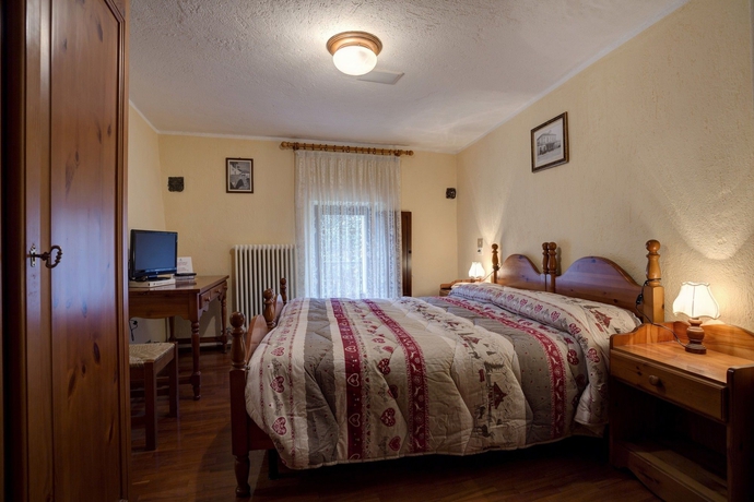 Imagen de la habitación del Hotel Cecchin. Foto 11