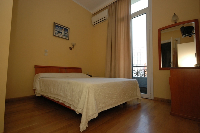 Imagen de la habitación del Hotel Cecil, Atenas. Foto 1