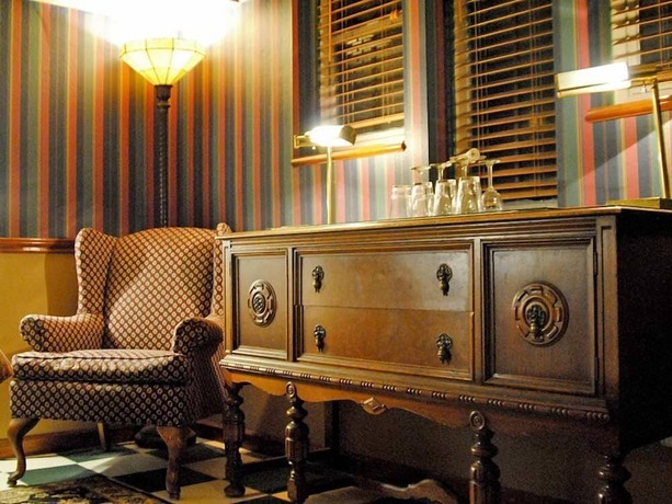 Imagen de la habitación del Hotel Cecil Bacon Manor. Foto 13