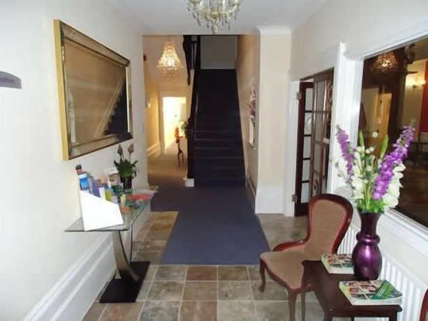 Imagen general del Hotel Cecil Court. Foto 1