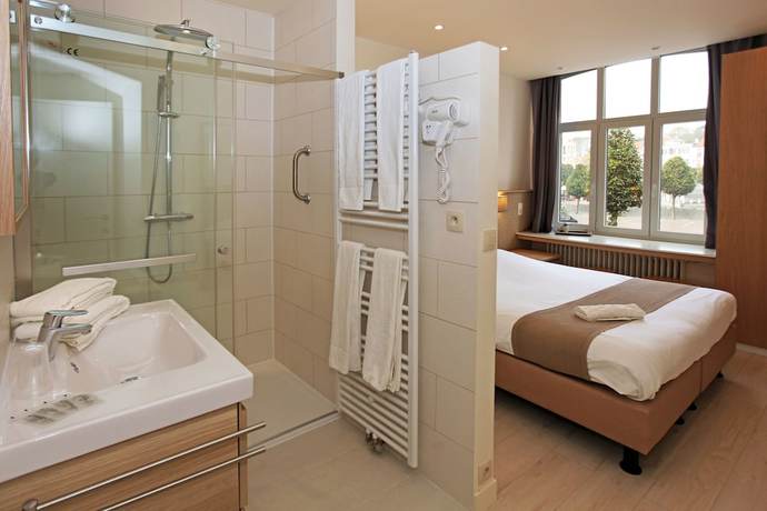 Imagen de la habitación del Hotel Cecil, De Panne. Foto 5