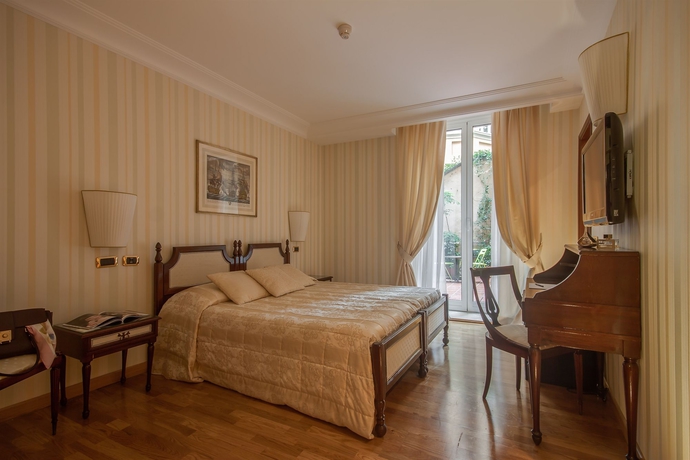 Imagen general del Hotel Cecil, Via Veneto. Foto 1