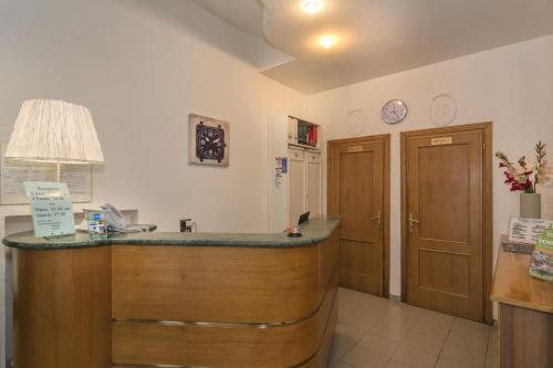 Imagen general del Hotel Cecile. Foto 16