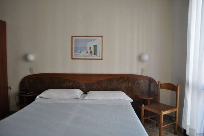 Imagen de la habitación del Hotel Cecile, Pisa. Foto 14