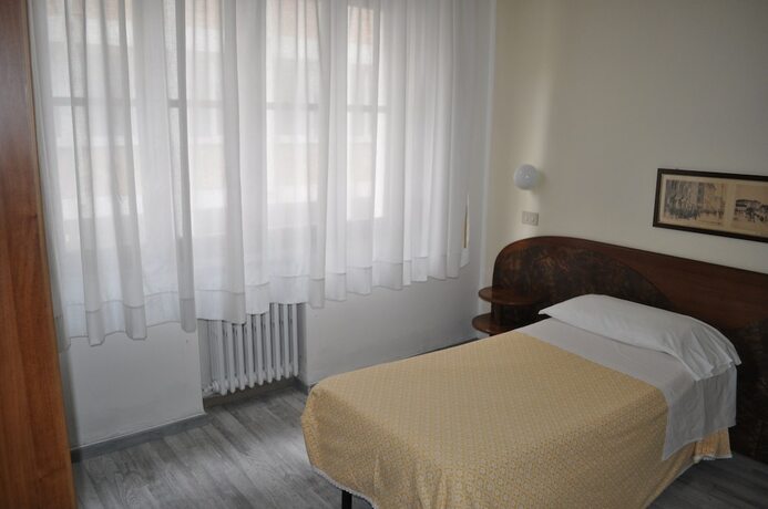Imagen general del Hotel Cecile, Pisa. Foto 12