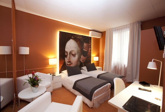 Imagen de la habitación del Hotel Cecyl Reims Centre. Foto 5