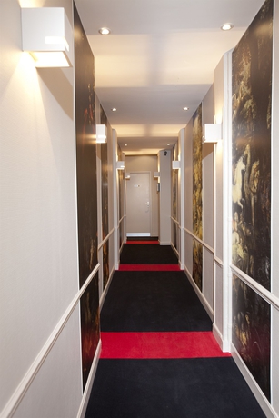 Imagen de los interiores del Hotel Cecyl Reims Centre. Foto 16