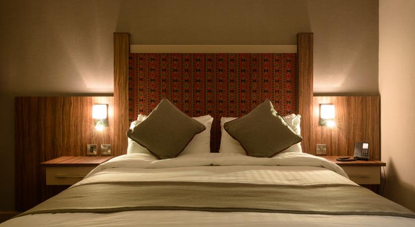 Imagen general del Hotel Cedar Court Huddersfield. Foto 3