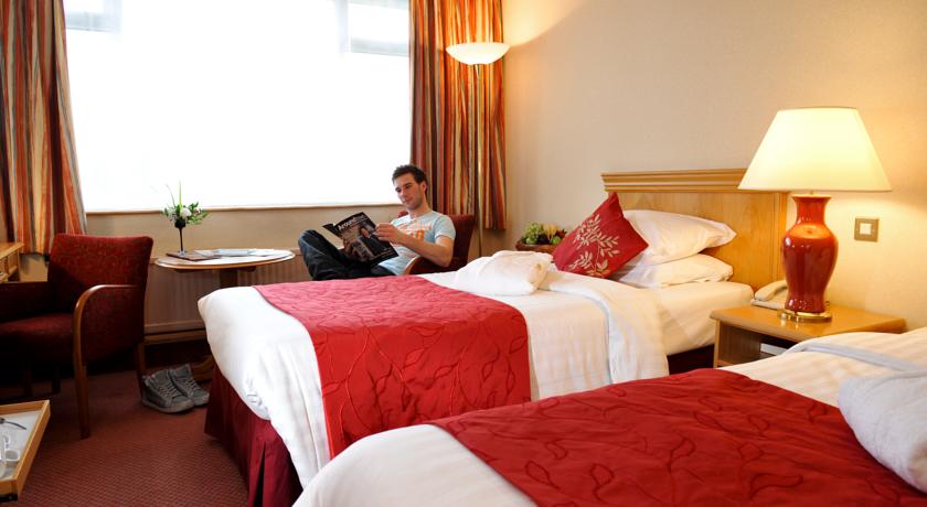 Imagen general del Hotel Cedar Court Huddersfield. Foto 5