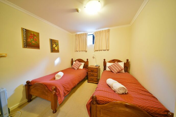 Imagen general del Hotel Cedar Creek 2. Foto 8