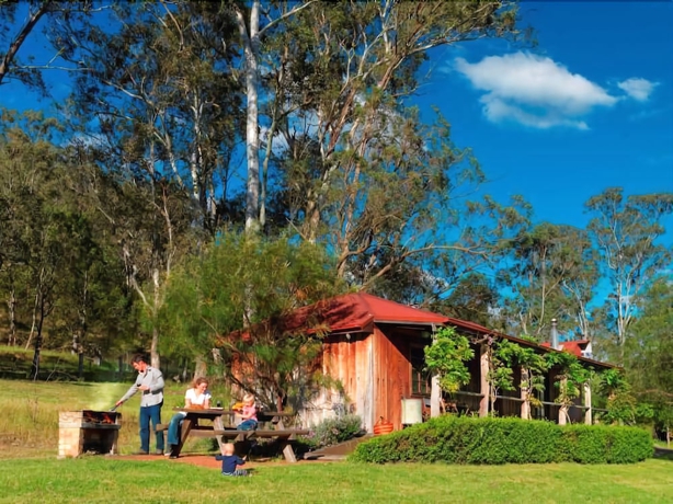 Imagen de los exteriores del Hotel Cedar Creek Cottages. Foto 18