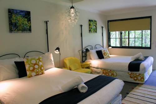 Imagen de la habitación del Hotel Cedar Creek Lodges. Foto 3