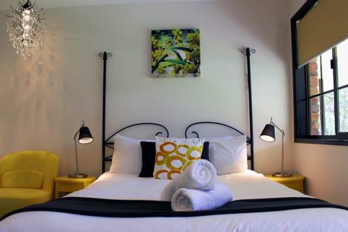 Imagen de la habitación del Hotel Cedar Creek Lodges. Foto 5