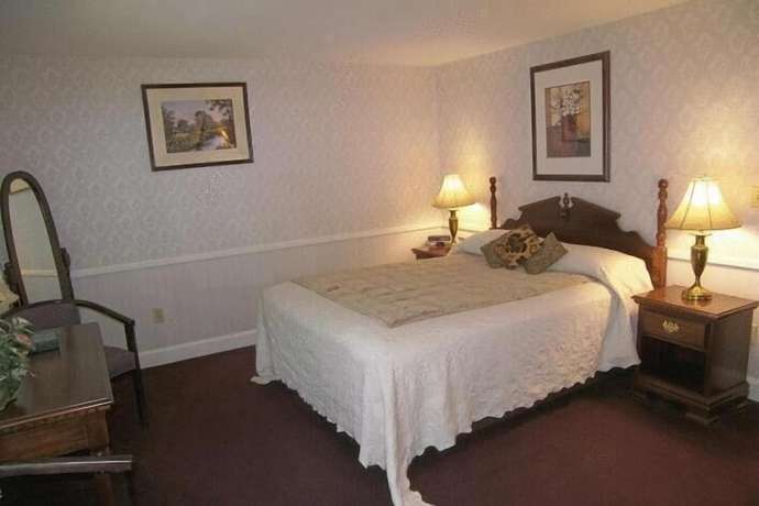 Imagen de la habitación del Hotel Cedar Crest Inn. Foto 11