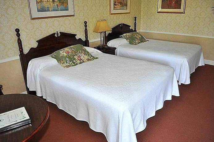 Imagen de la habitación del Hotel Cedar Crest Inn. Foto 12