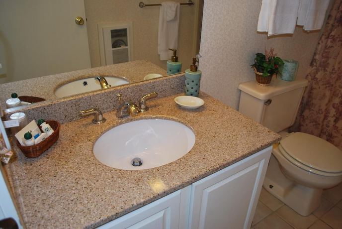 Imagen de la habitación del Hotel Cedar Crest Inn. Foto 14