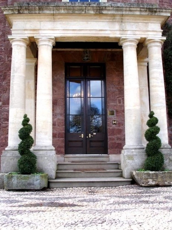 Imagen general del Hotel Cedar Falls Health Spa. Foto 4