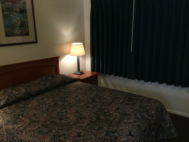 Imagen de la habitación del Hotel Cedar Lodge Motel, Dunsmuir. Foto 18