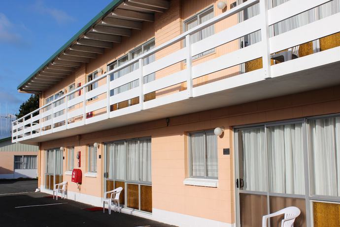 Imagen de los interiores del Hotel Cedar Lodge Motel Hamilton. Foto 18