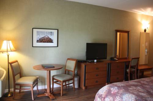 Imagen de la habitación del Hotel Cedar Meadows Resort & Spa. Foto 3