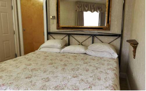 Imagen de la habitación del Hotel Cedar Park Whirlpool Suites. Foto 7