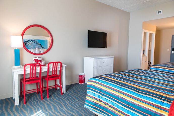 Imagen de la habitación del Hotel Cedar Point's Hotel Breakers. Foto 4