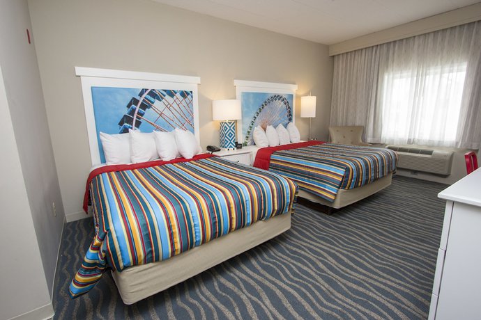 Imagen de la habitación del Hotel Cedar Point's Hotel Breakers. Foto 5
