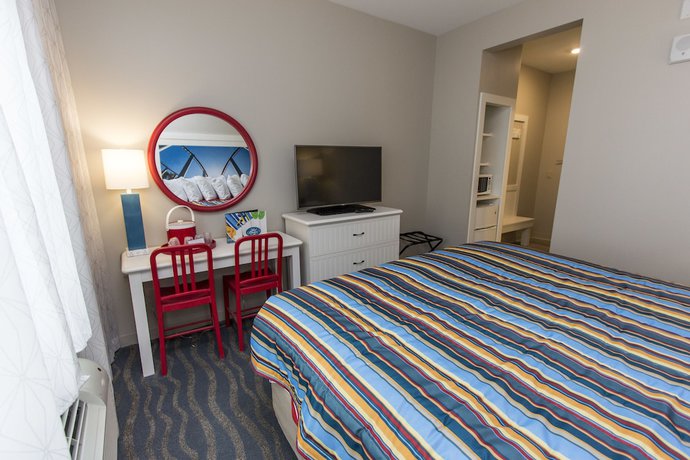 Imagen de la habitación del Hotel Cedar Point's Hotel Breakers. Foto 8