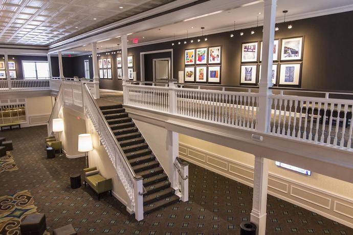 Imagen de los interiores del Hotel Cedar Point's Hotel Breakers. Foto 19