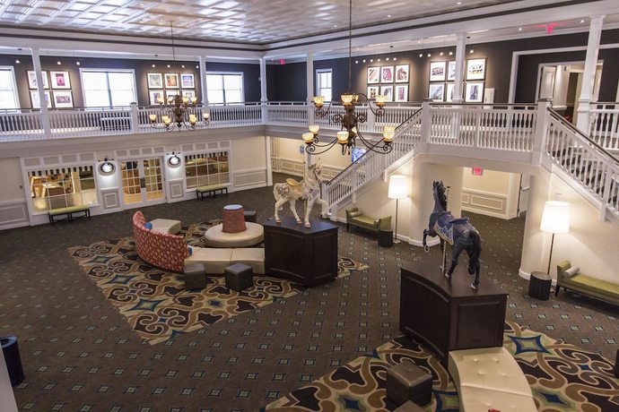 Imagen de los interiores del Hotel Cedar Point's Hotel Breakers. Foto 20