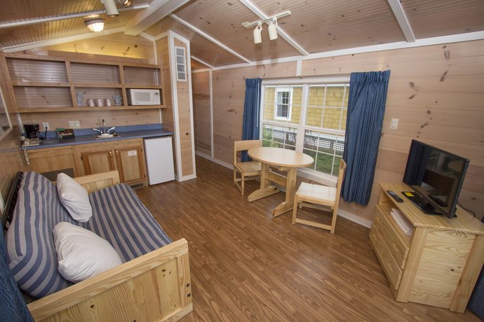 Imagen de la habitación del Hotel Cedar Point's Lighthouse Point. Foto 14