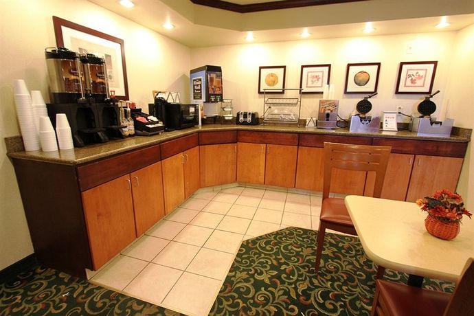 Imagen de la habitación del Hotel Cedar Rapids Inn. Foto 5