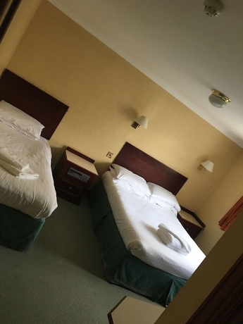 Imagen de la habitación del Hotel Cedar Tree. Foto 6