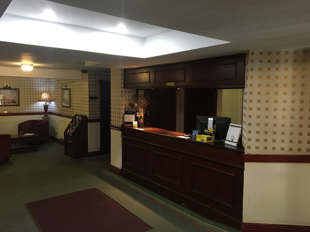 Imagen de los interiores del Hotel Cedar Tree. Foto 18