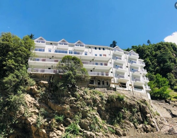 Imagen general del Hotel Cedar Vista. Foto 1