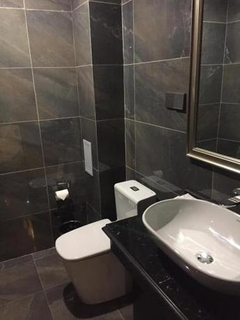 Imagen de la habitación del Hotel Cedar Wood Chengde. Foto 7