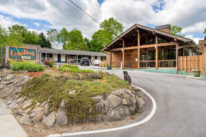 Imagen general del Hotel CedarWood Inn. Foto 4