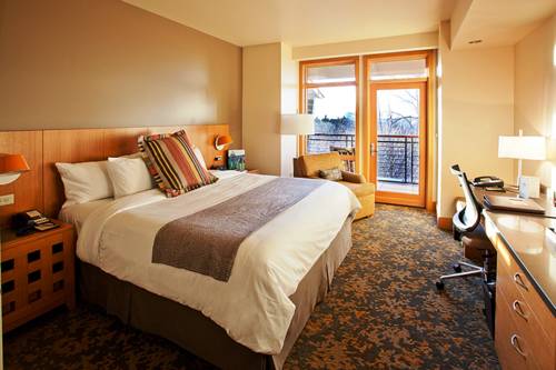 Imagen de la habitación del Hotel Cedarbrook Lodge. Foto 9