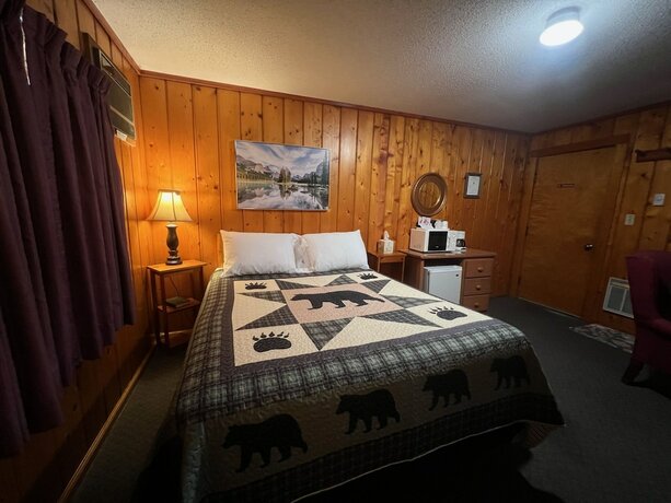 Imagen de la habitación del Hotel Cedars Motel. Foto 18