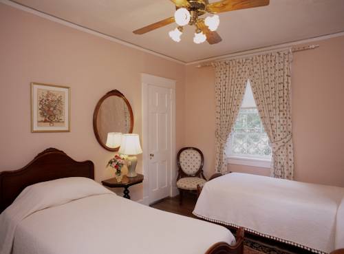 Imagen de la habitación del Hotel Cedars Of Williamsburg Bed and Breakfast. Foto 11