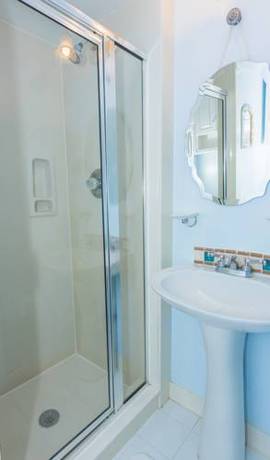 Imagen de la habitación del Hotel Cedars Of Williamsburg Bed and Breakfast. Foto 15