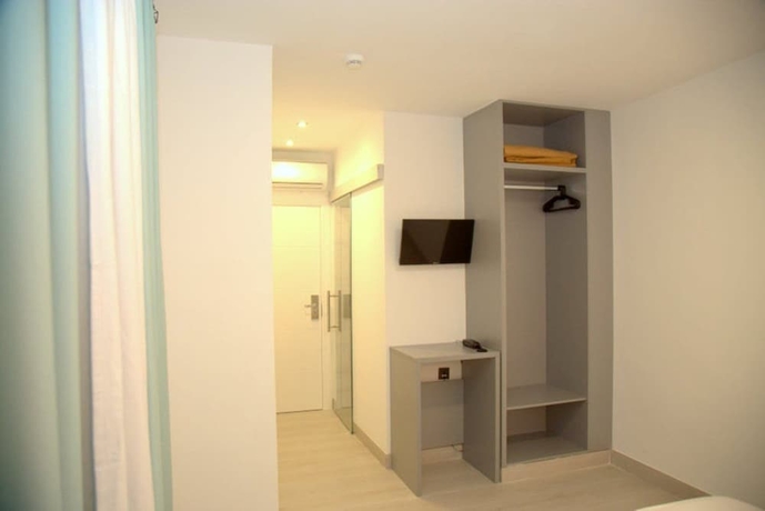 Imagen de la habitación del Hotel Cedrán. Foto 7